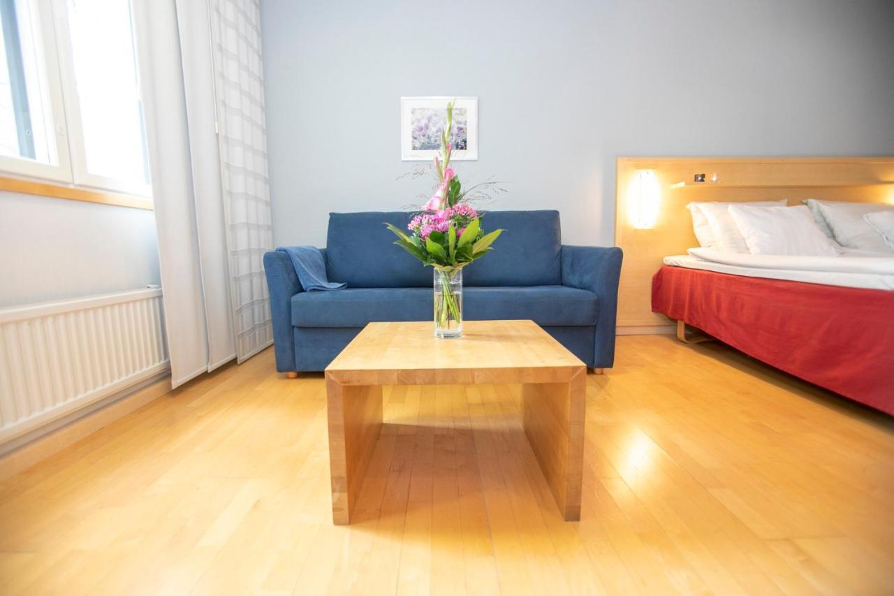 Hotel Uusikuu Mikkeli Luaran gambar