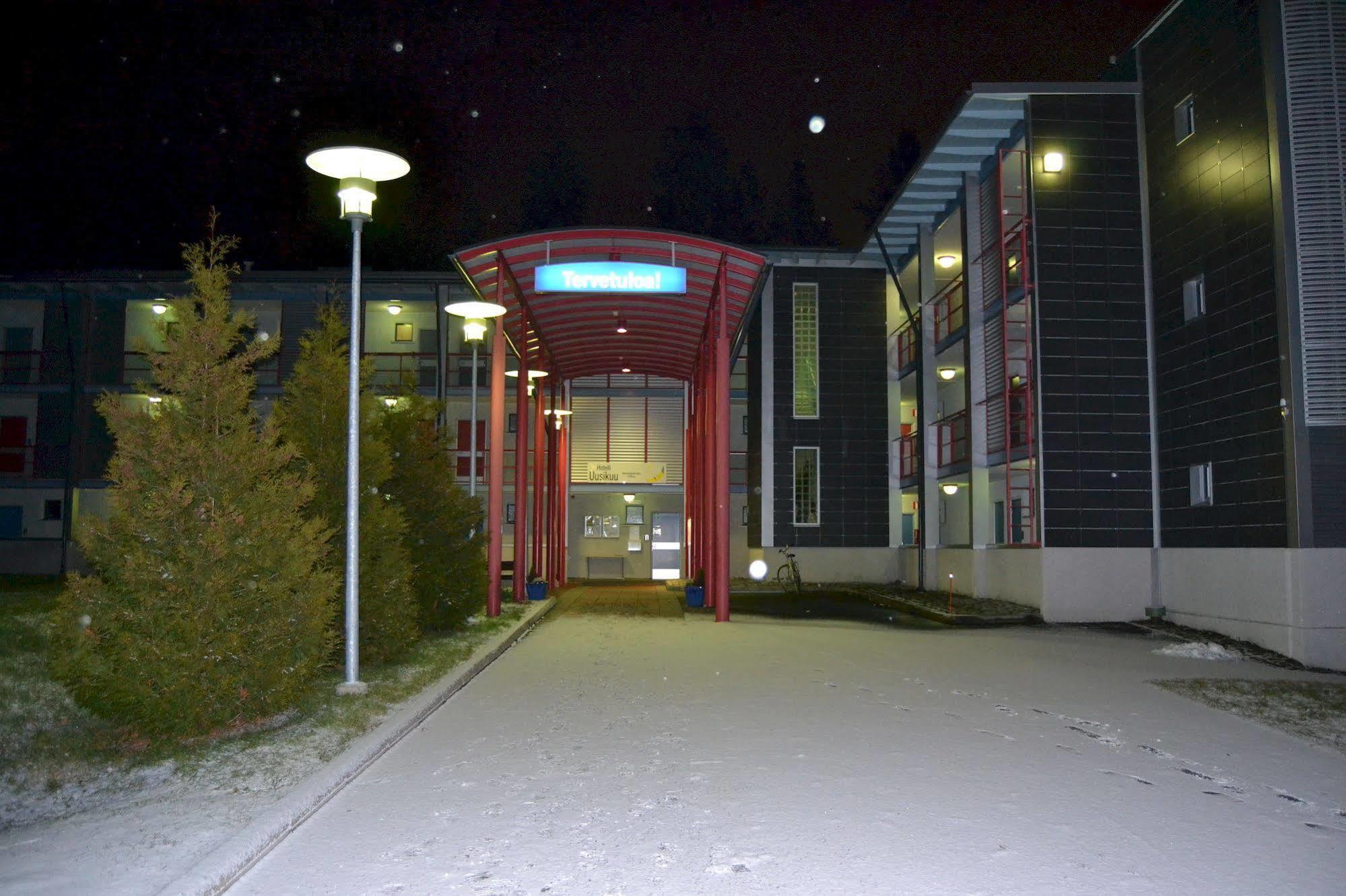 Hotel Uusikuu Mikkeli Luaran gambar