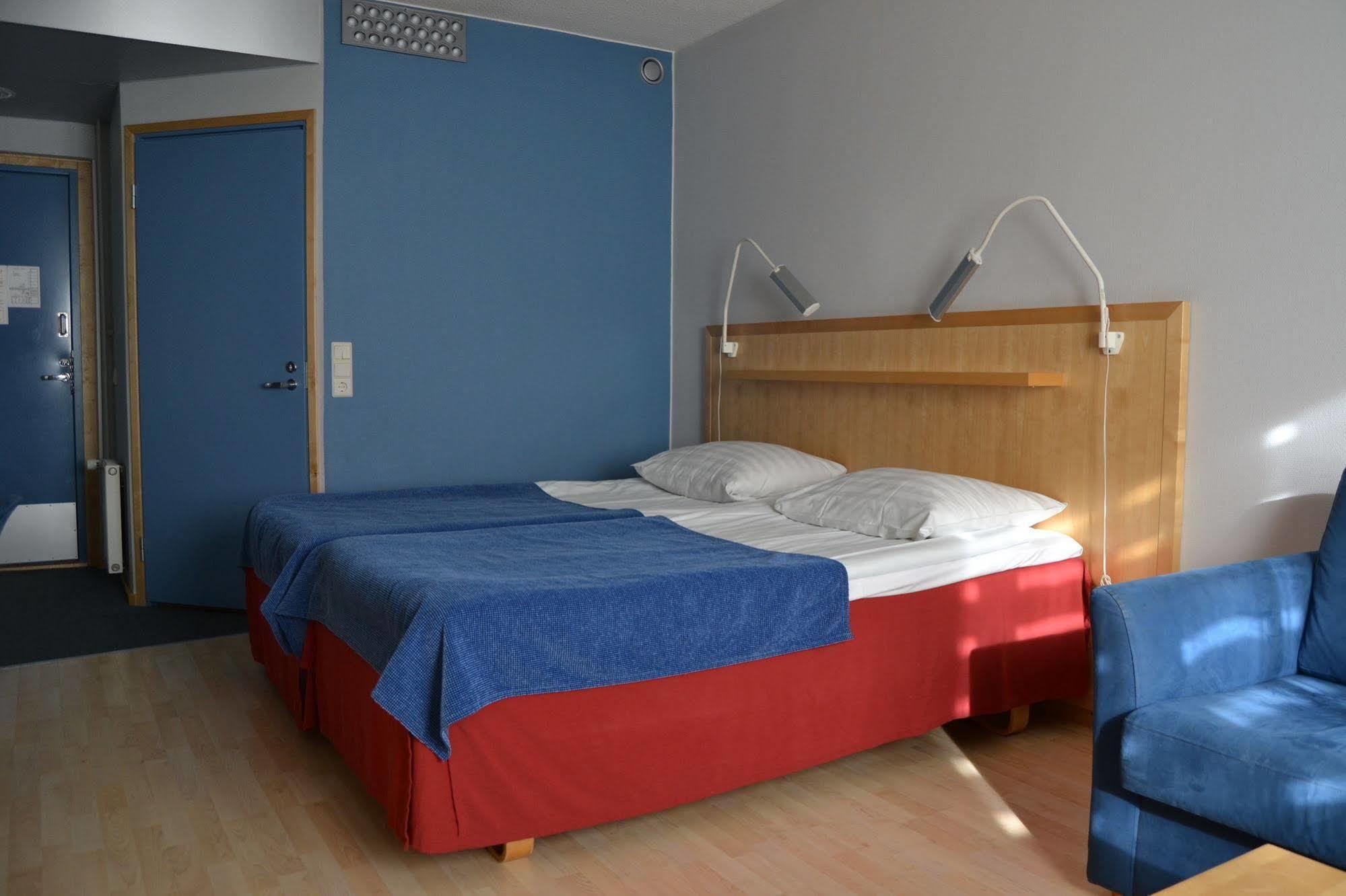 Hotel Uusikuu Mikkeli Luaran gambar