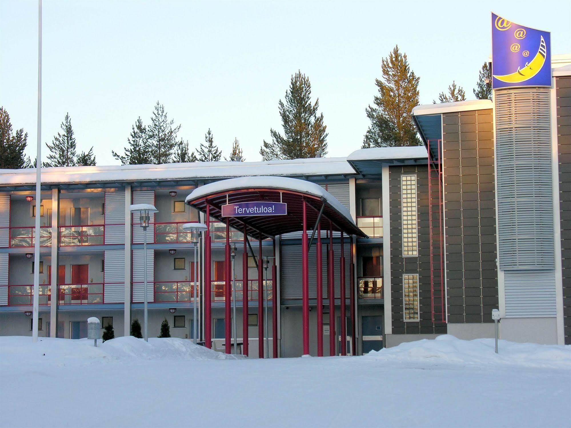 Hotel Uusikuu Mikkeli Luaran gambar